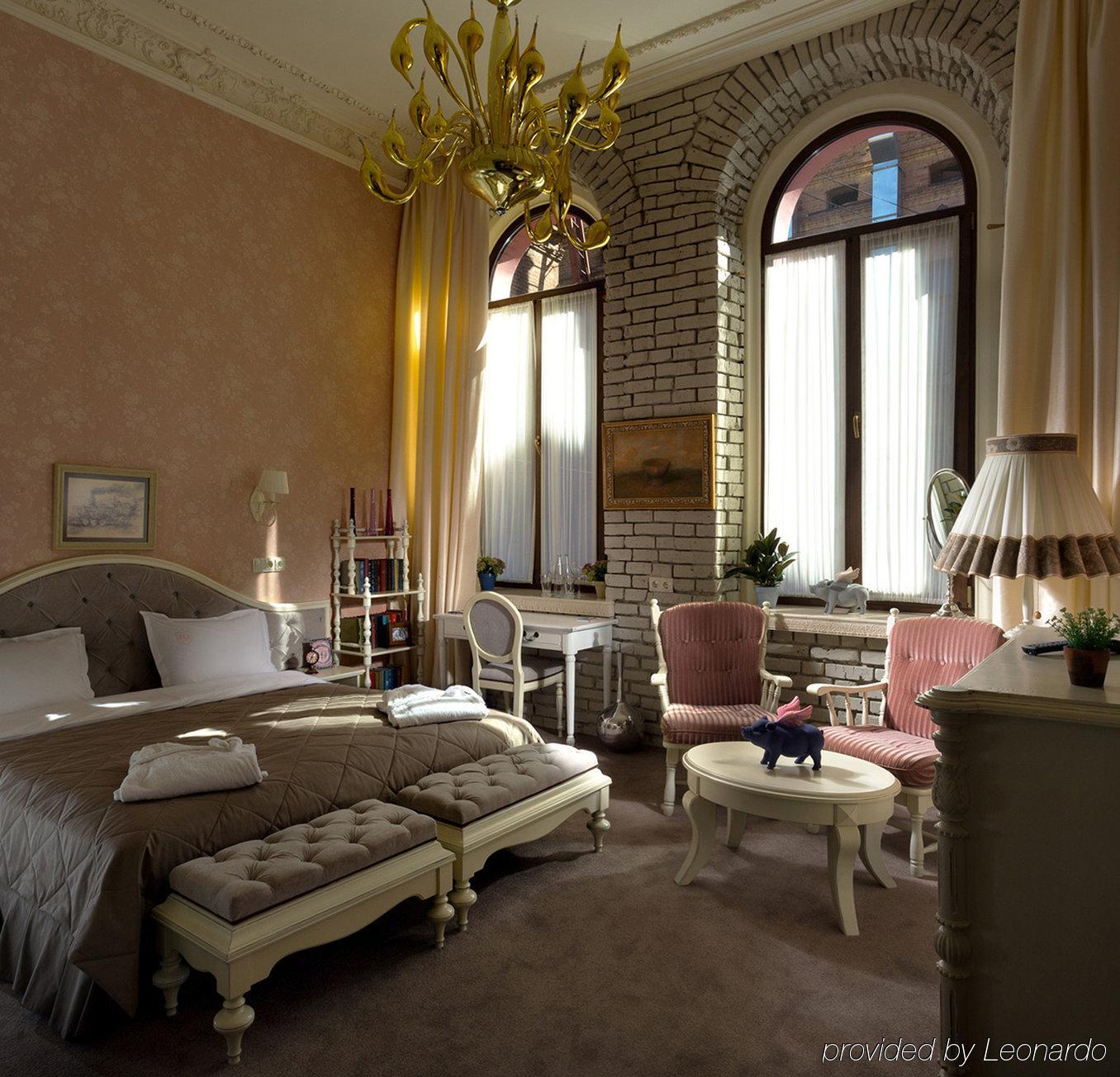Hotel 19 Harkov Kültér fotó