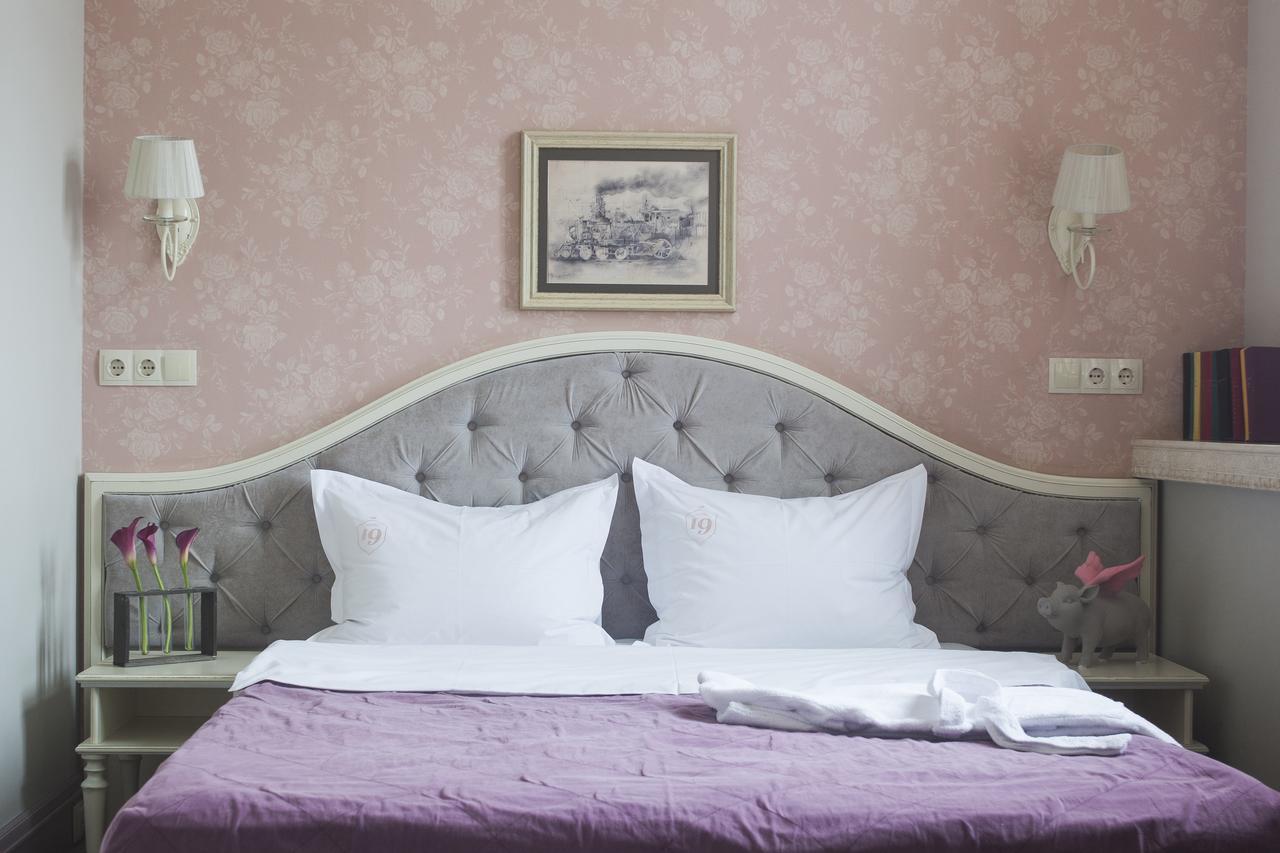Hotel 19 Harkov Kültér fotó