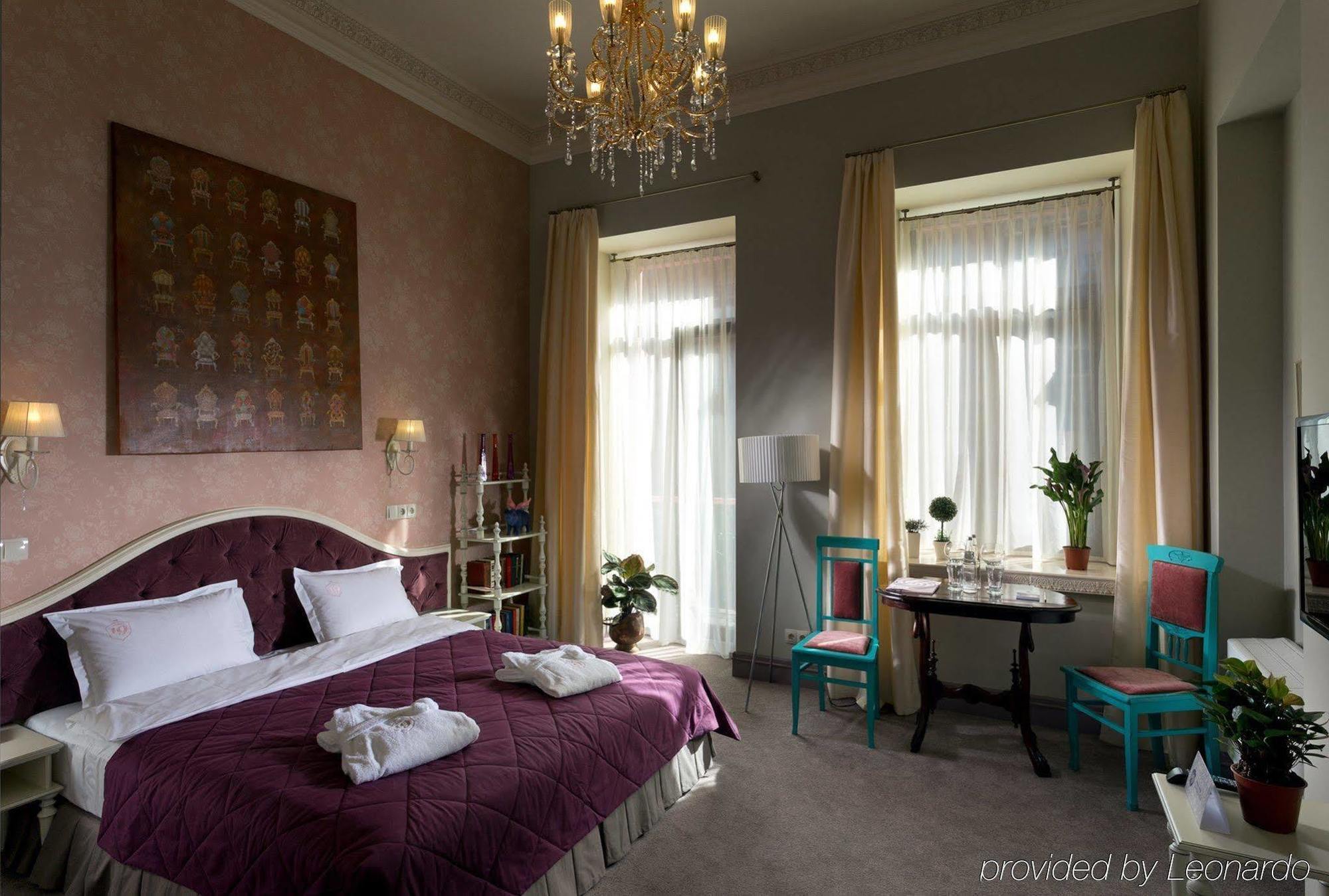 Hotel 19 Harkov Szoba fotó
